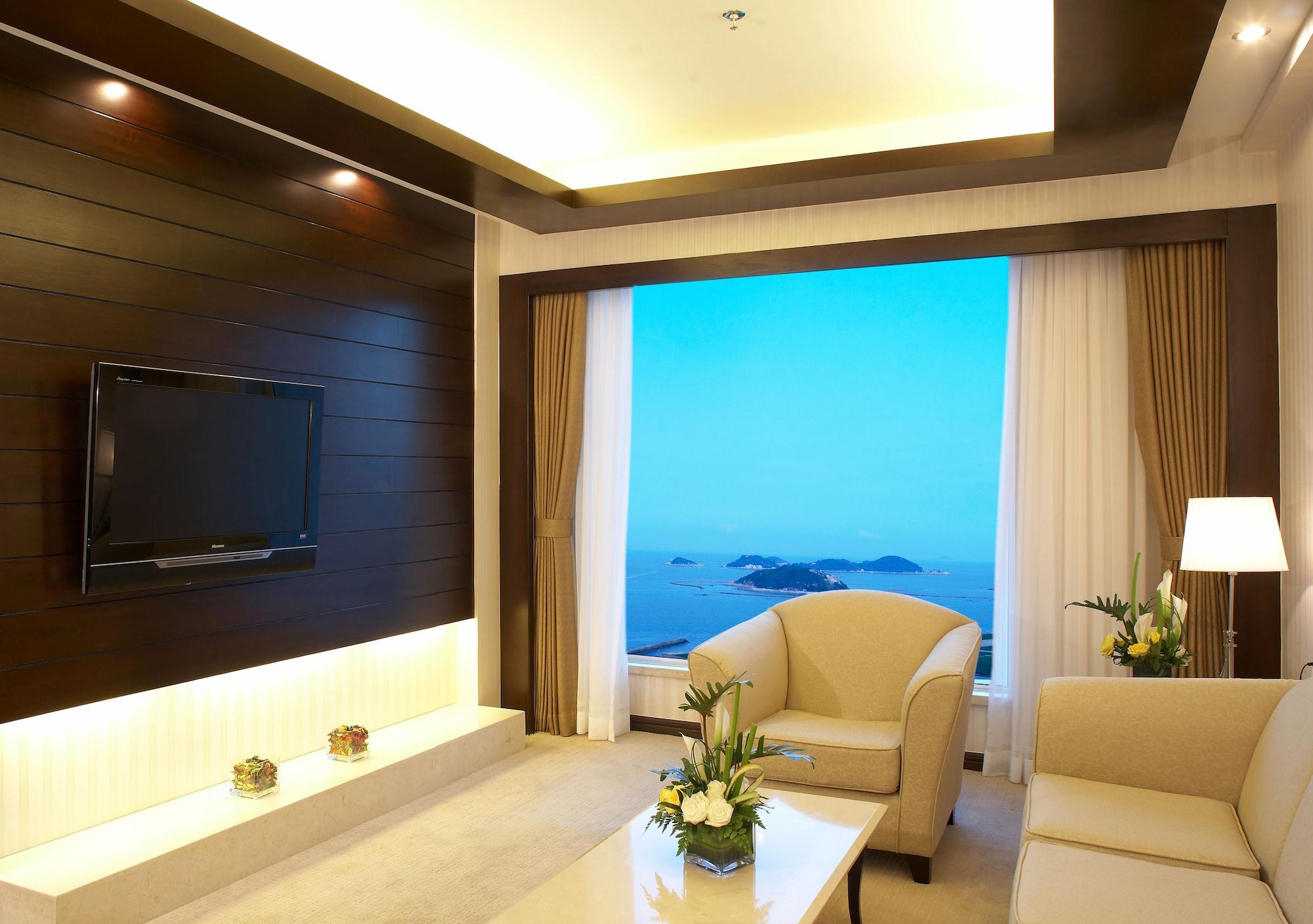 Harbour View Hotel & Resort Zhuhai Exterior photo