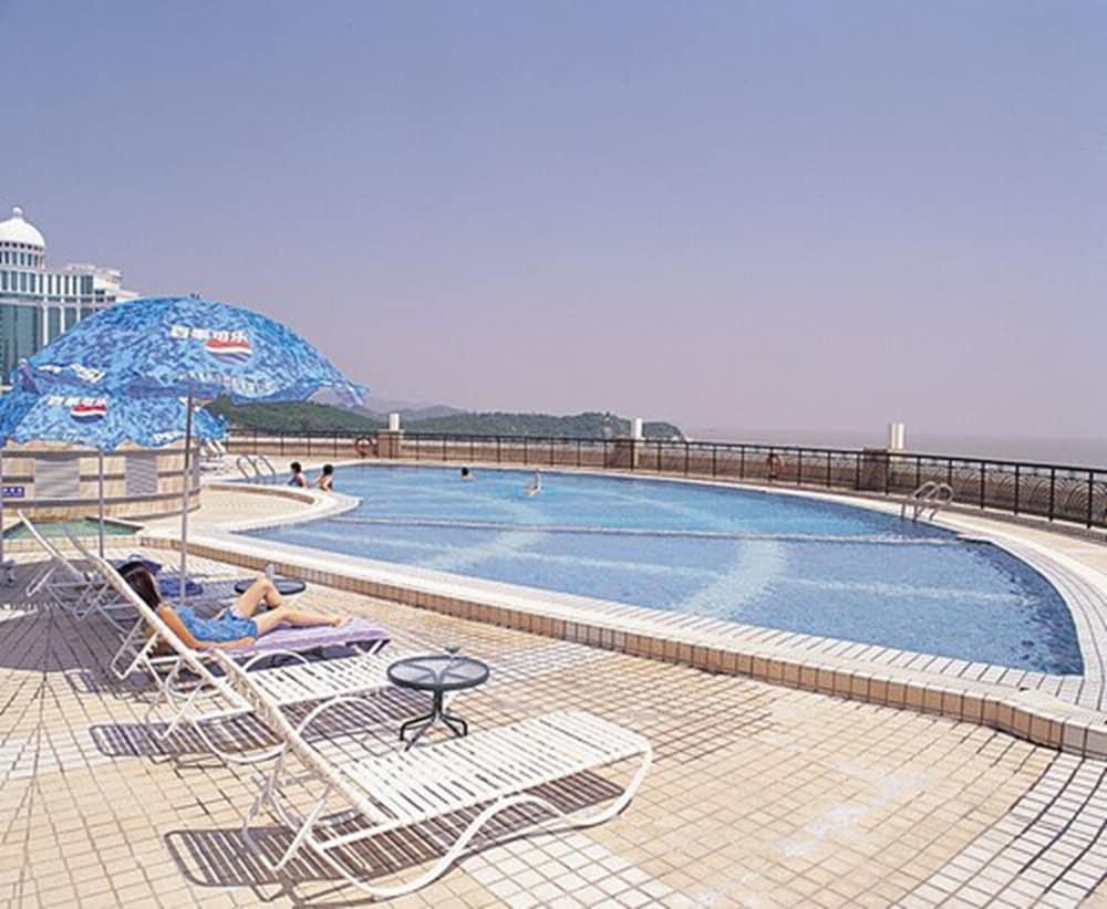 Harbour View Hotel & Resort Zhuhai Exterior photo