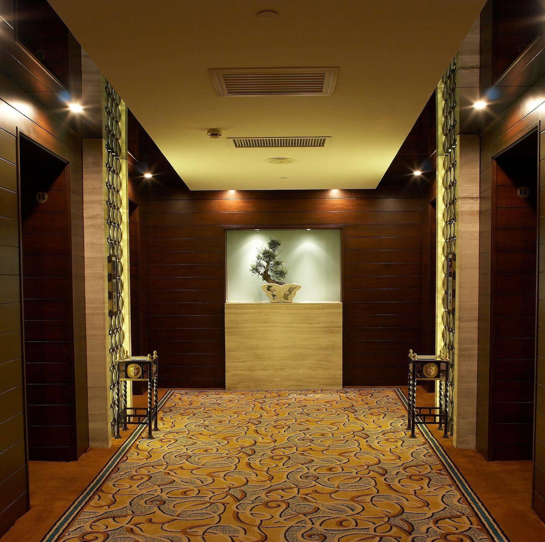Harbour View Hotel & Resort Zhuhai Exterior photo